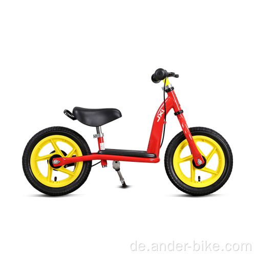 Fahrrad tritt für Baby